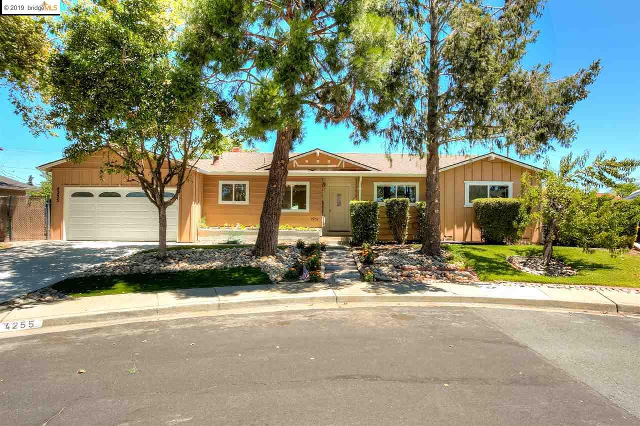 4255 Westwood Ct - Photo 1