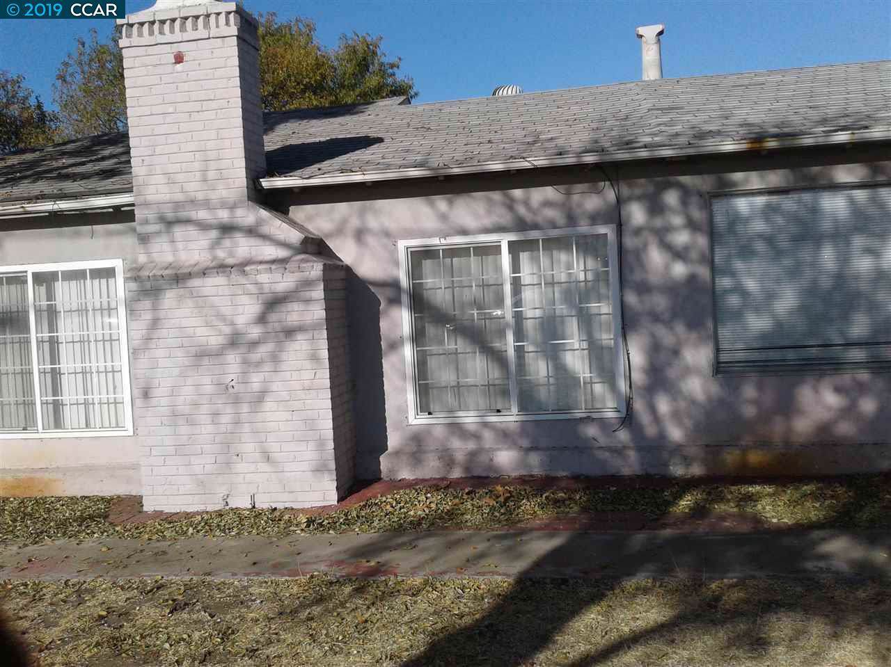 295 California Ave - Photo 1