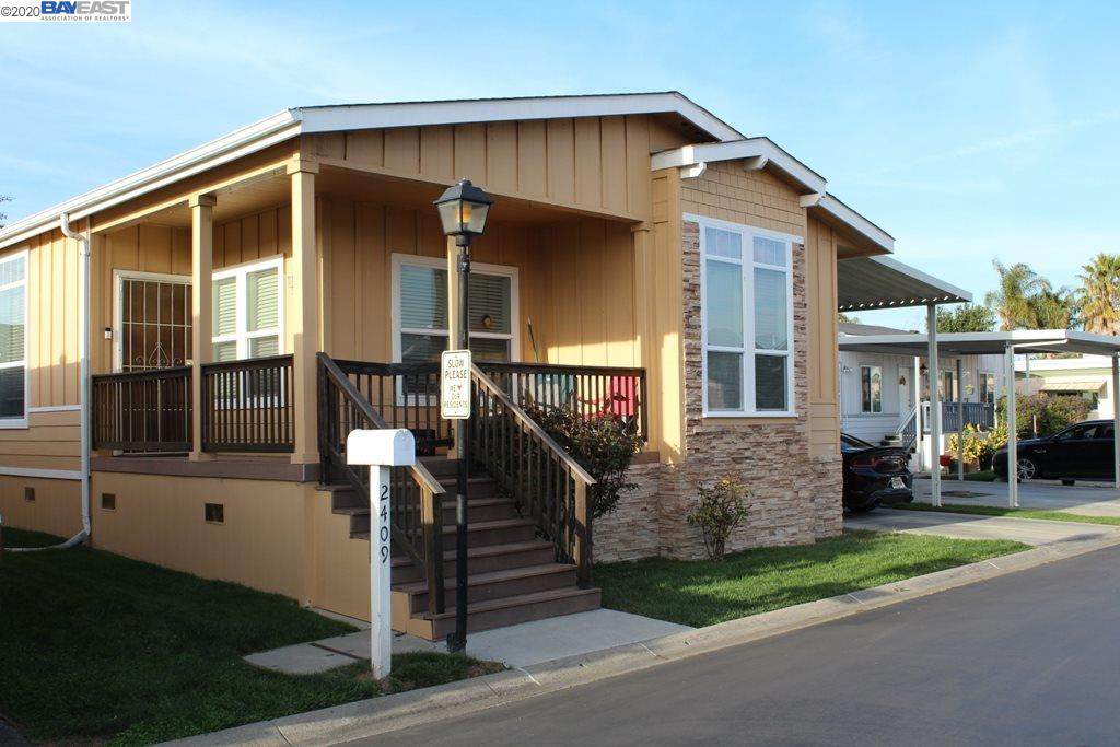 2409 Bridwell - Photo 1