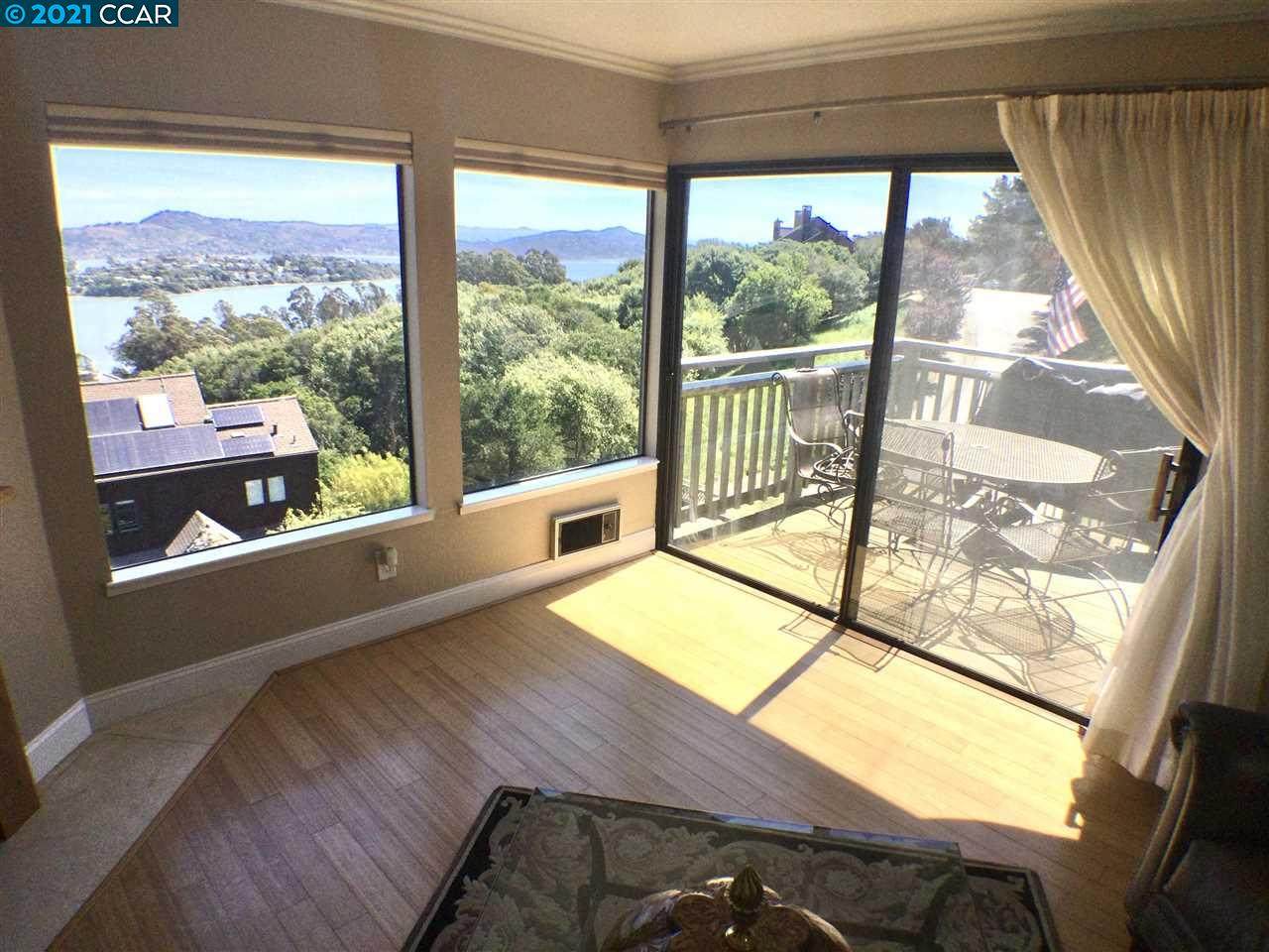210 Headlands - Photo 1