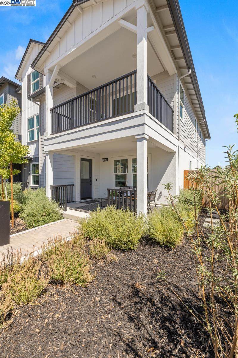 1436 Julia Lane - Photo 1