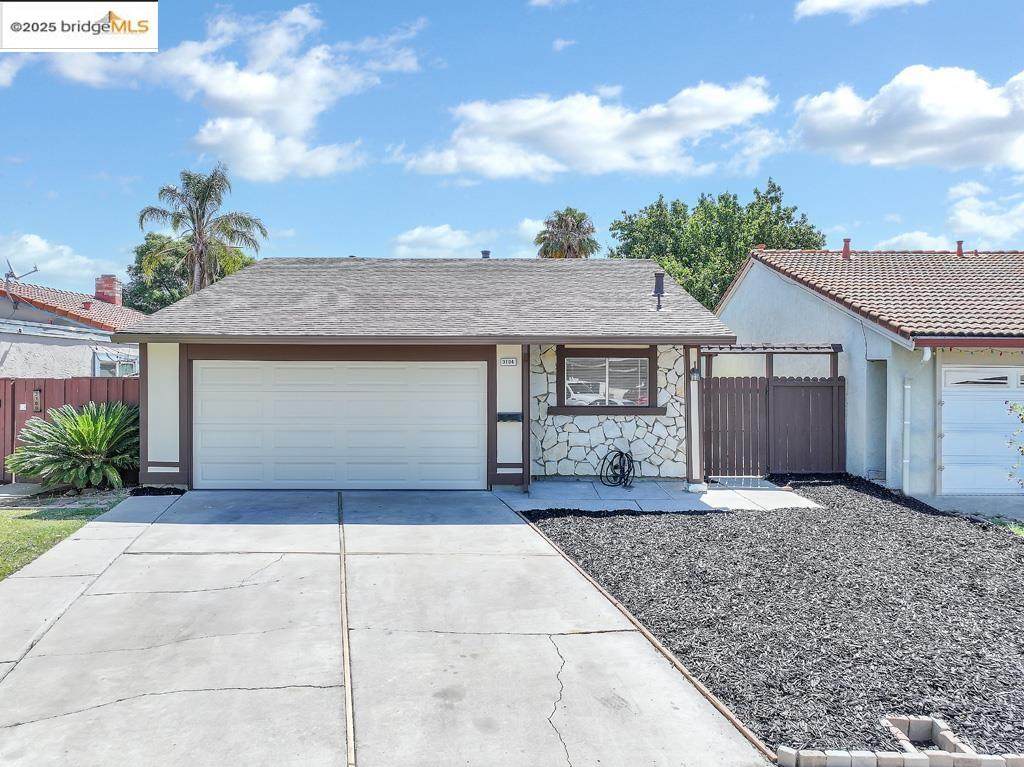 3104 Cedar Ct - Photo 1