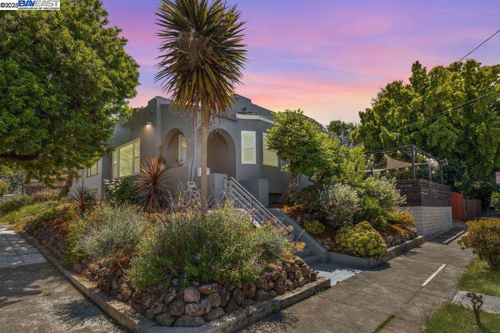 2133 30Th St - Photo 1