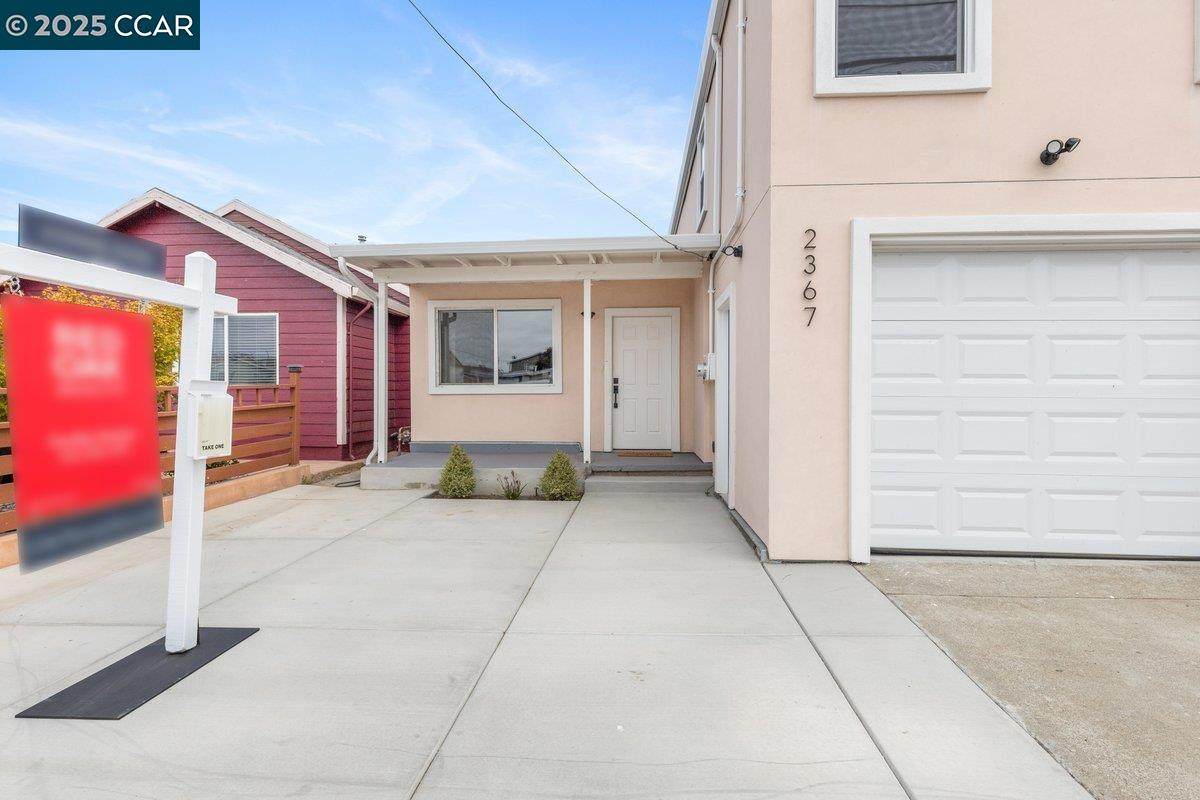 2367 Dover Ave - Photo 1
