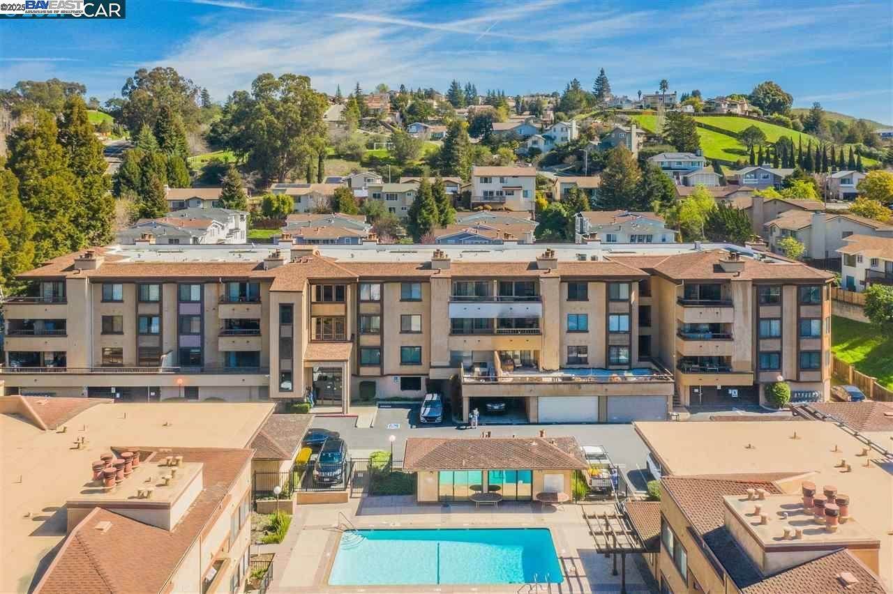 26953 Hayward Blvd 105 - Photo 1