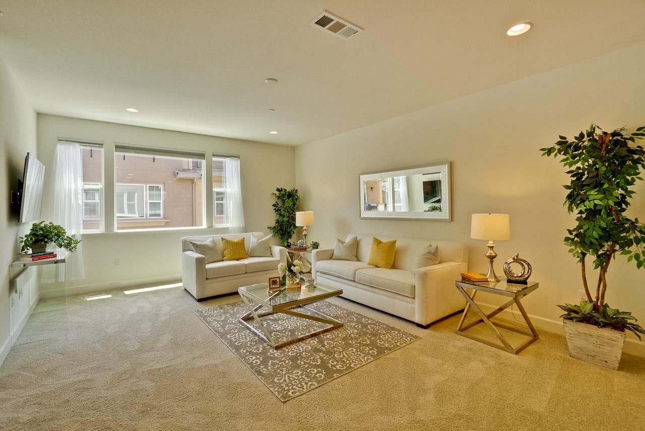 1929 Lee Way - Photo 1