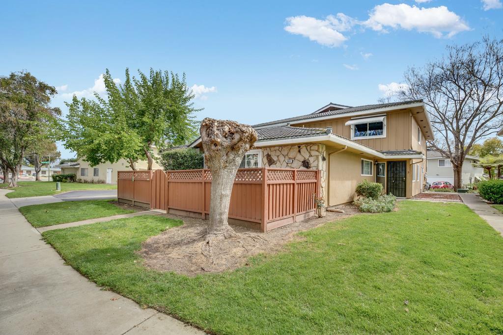 5614 Allen Ave 3 - Photo 1