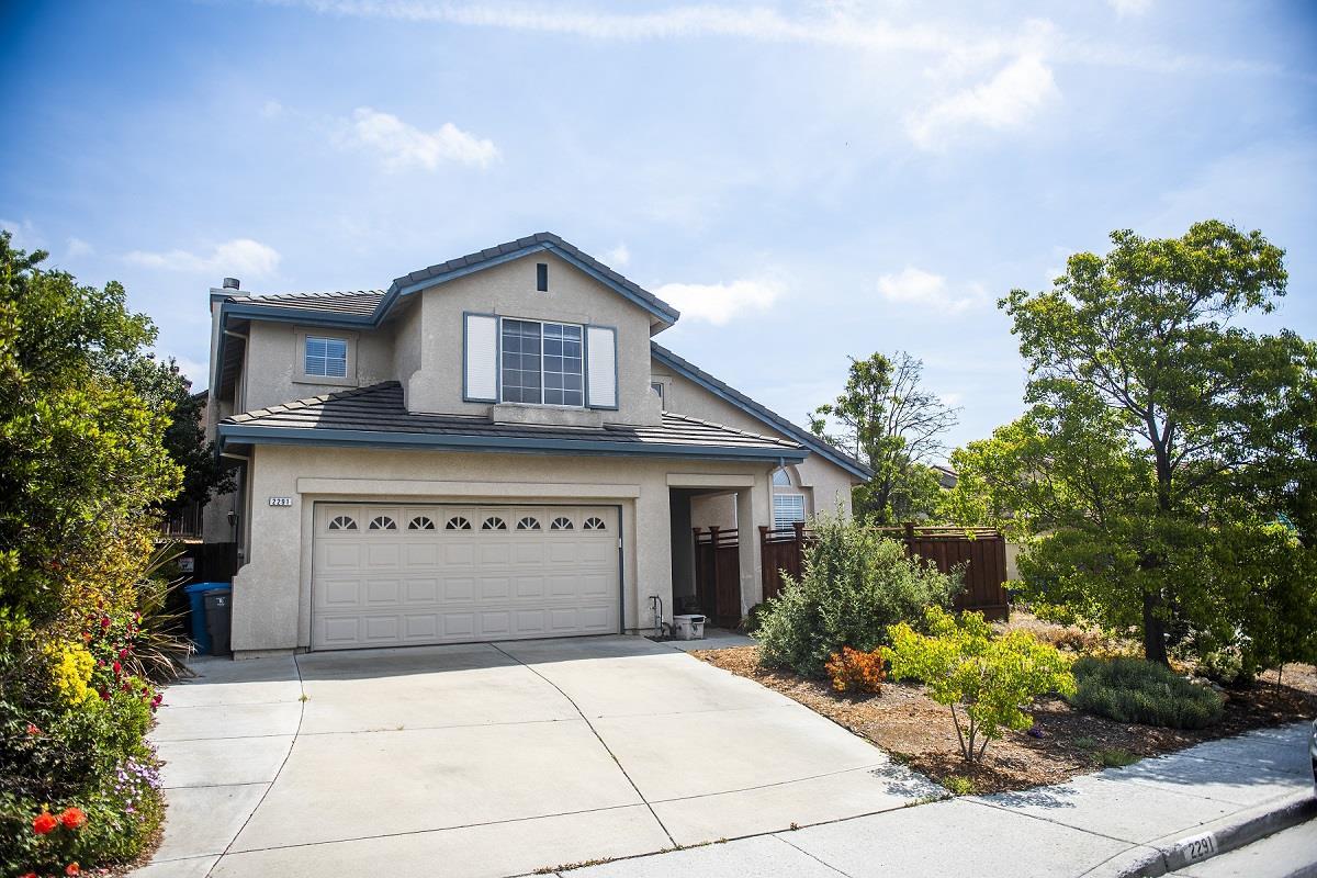 2291 Fairhaven Dr - Photo 1