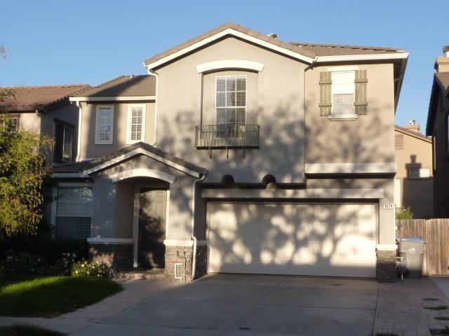 4674 Eagle Lake Dr - Photo 1