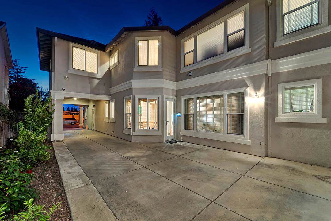5938 Allen Ave - Photo 1