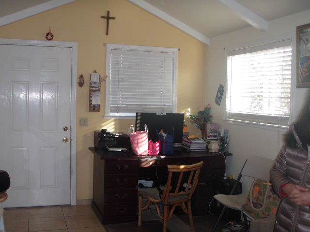 390 Trinity Ave - Photo 1