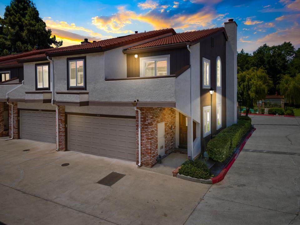 7171 Brisbane Ct - Photo 1 7171 Brisbane Ct - Photo 1
