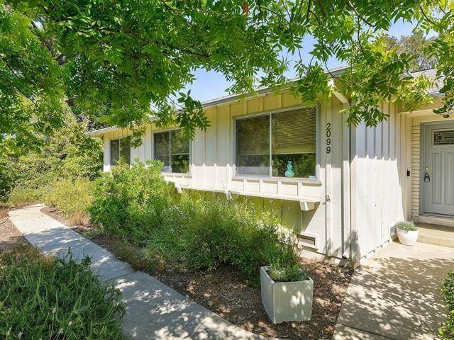 2099 Fallen Leaf Ln - Photo 1