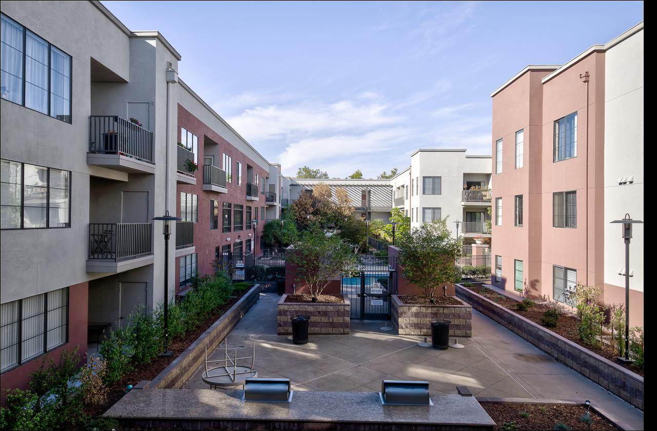 1060 3rd St 226 - Photo 1