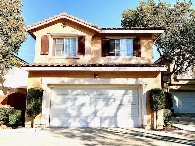 974 Baycrest Ln - Photo 1