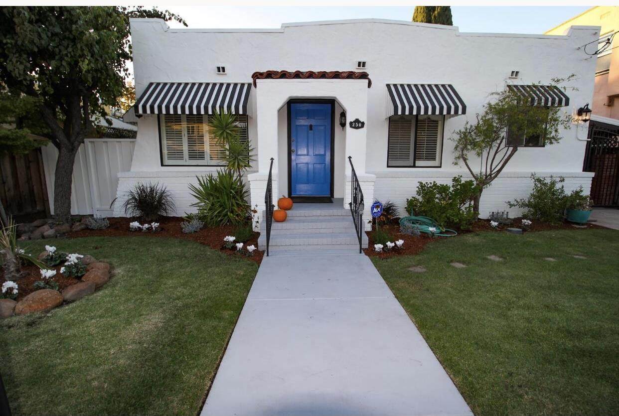 250 Harrison Ave - Photo 1