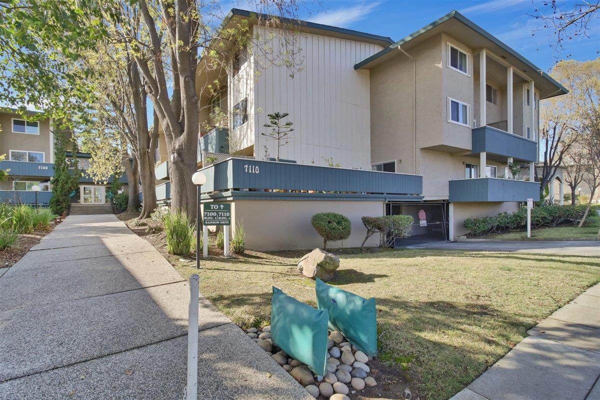 7100 Rainbow Dr 34 - Photo 1