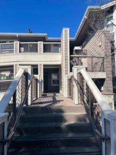 325 Swallowtail Ct - Photo 1