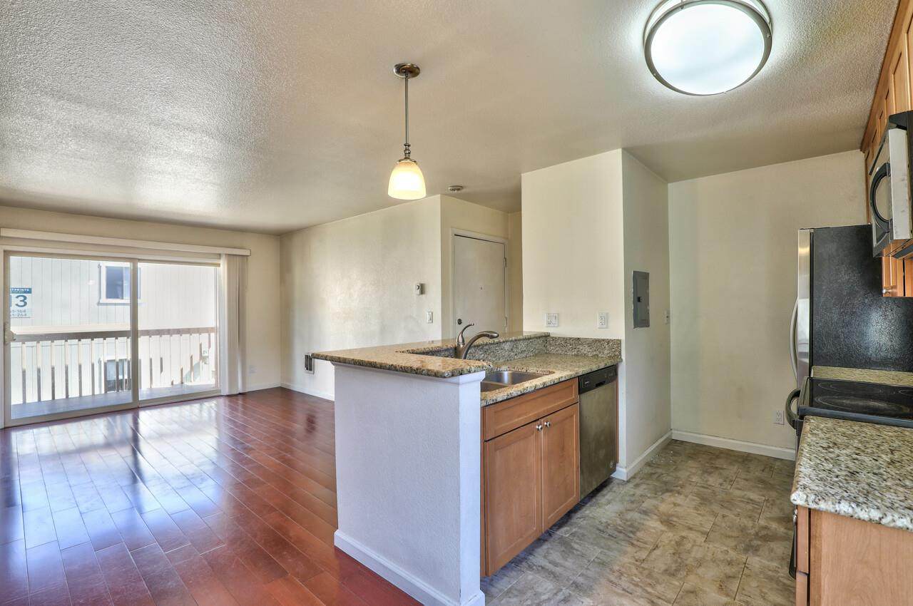 300 Glenwood Circle 308 - Photo 1