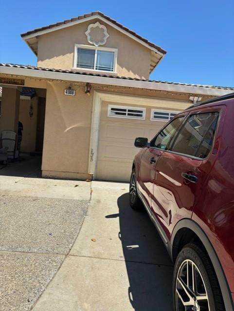 4988 Houndshaven Way - Photo 1