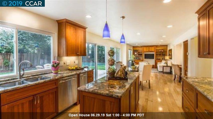 519 Banyan Cir - Photo 1