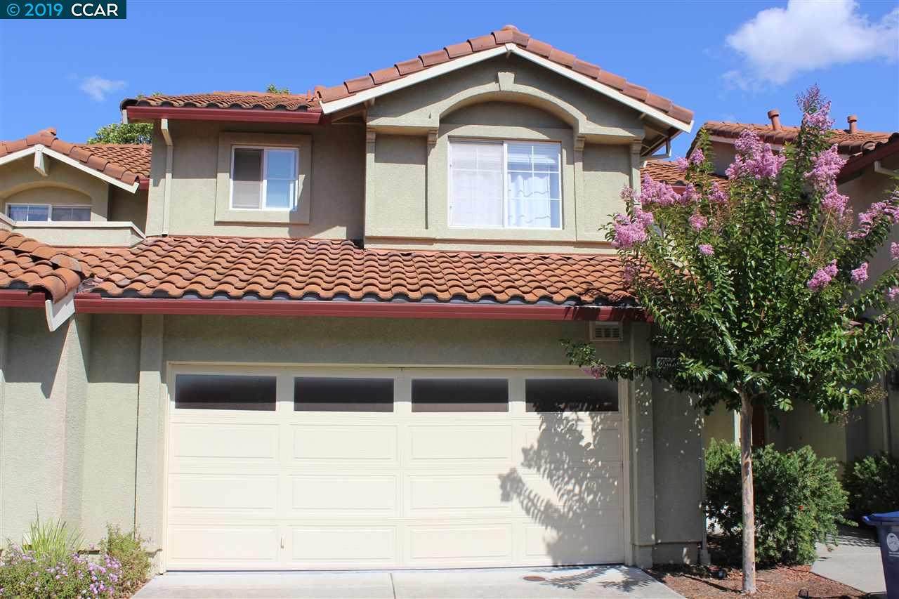 20028 Summercrest Dr - Photo 1