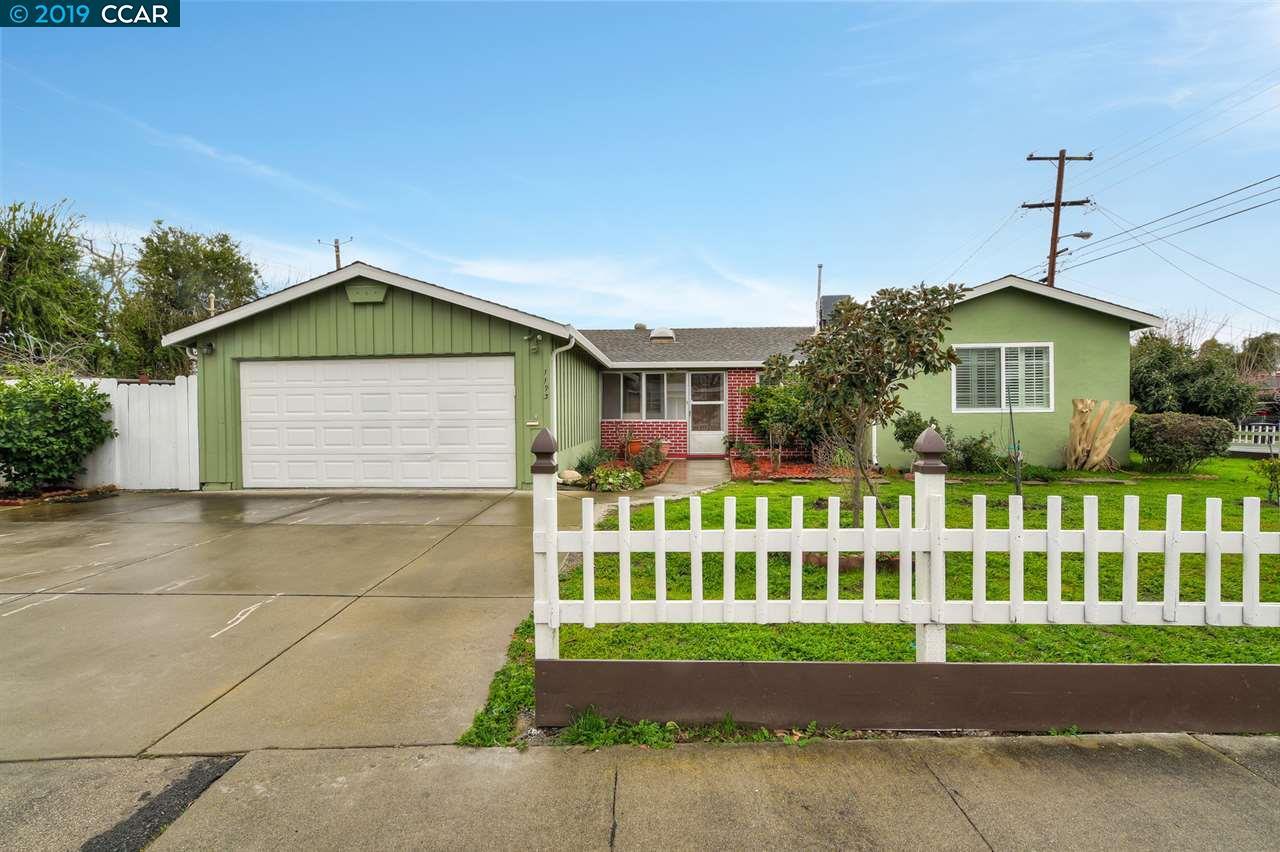 1193 Aspen Dr - Photo 1