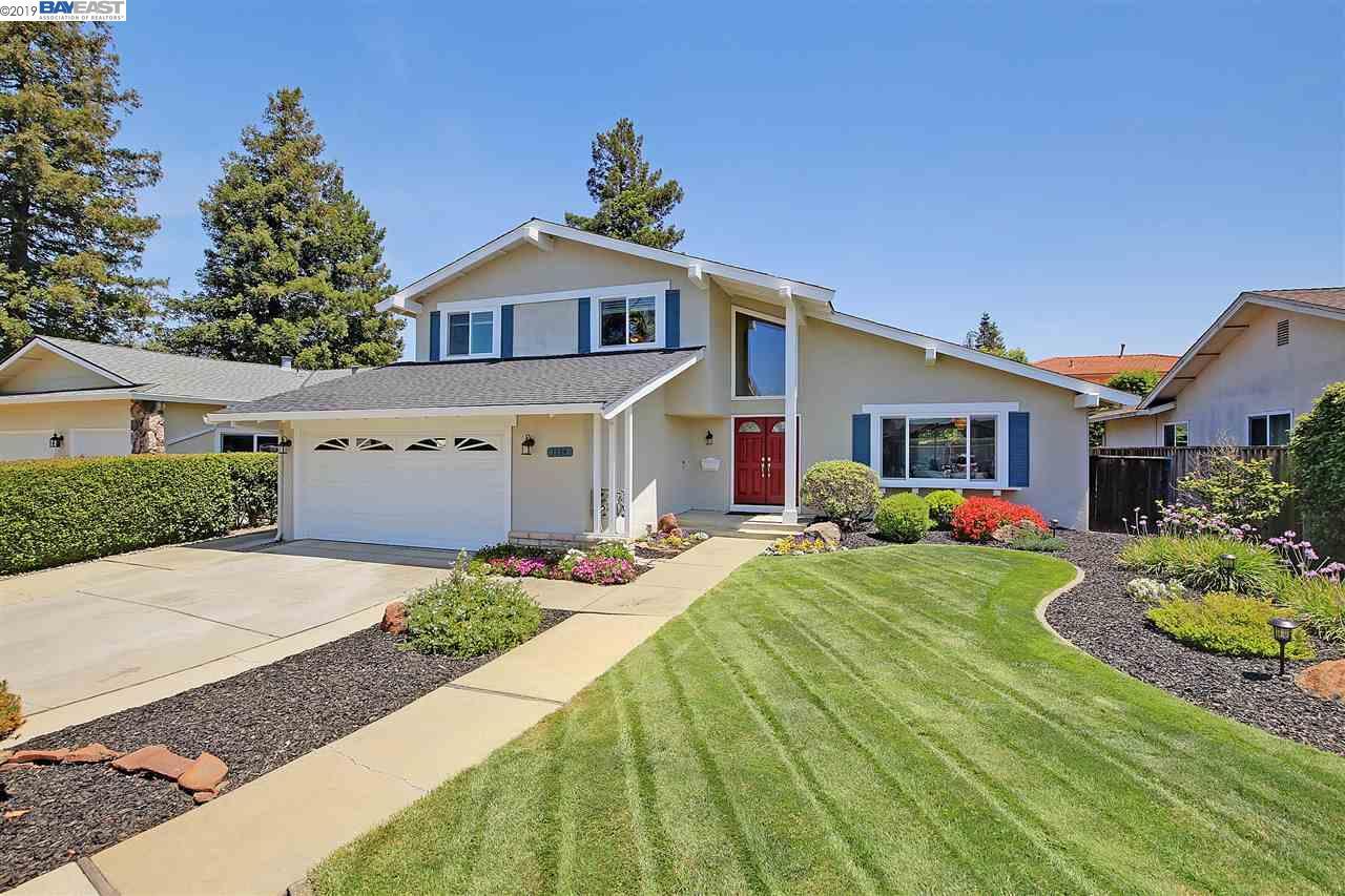 1134 Valdez Way - Photo 1