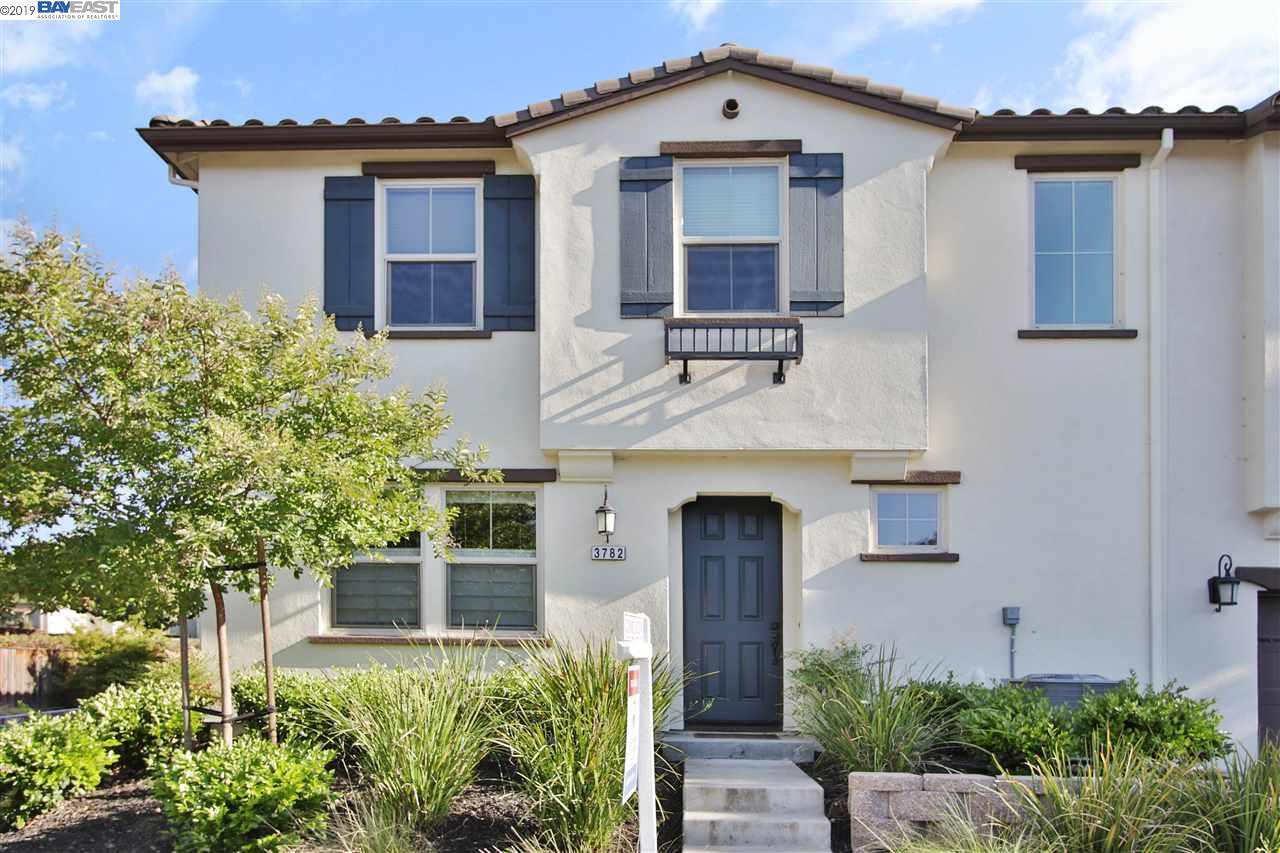 3782 Vine Street - Photo 1
