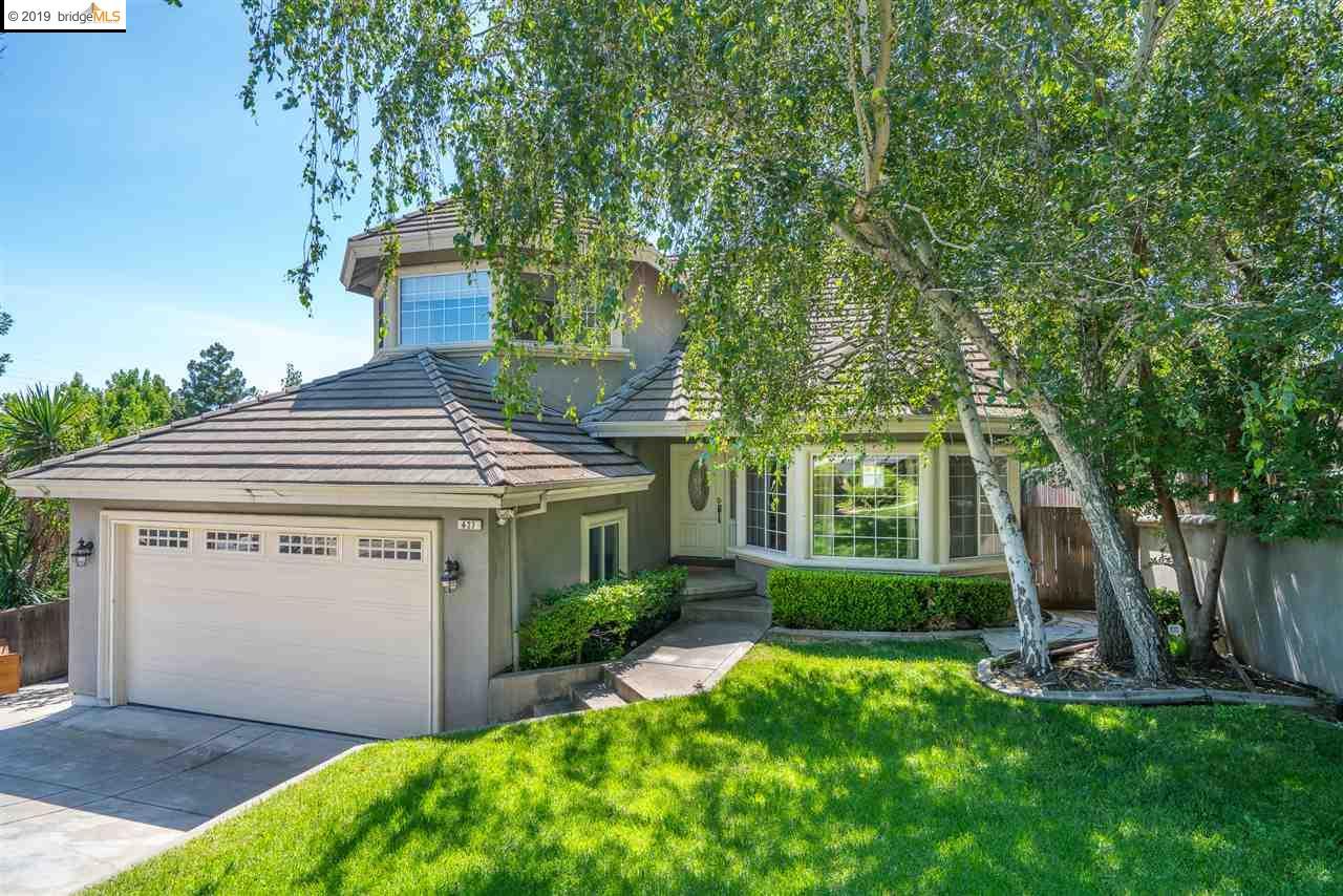 427 Christina Ct - Photo 1