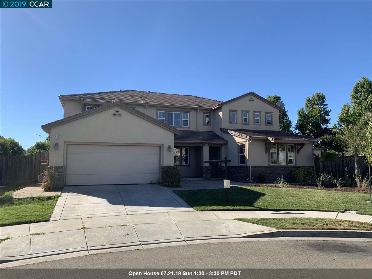 419 Lakeview Ct - Photo 1