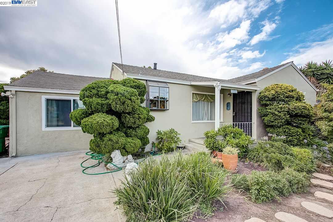 1646 Sidney Ave - Photo 1