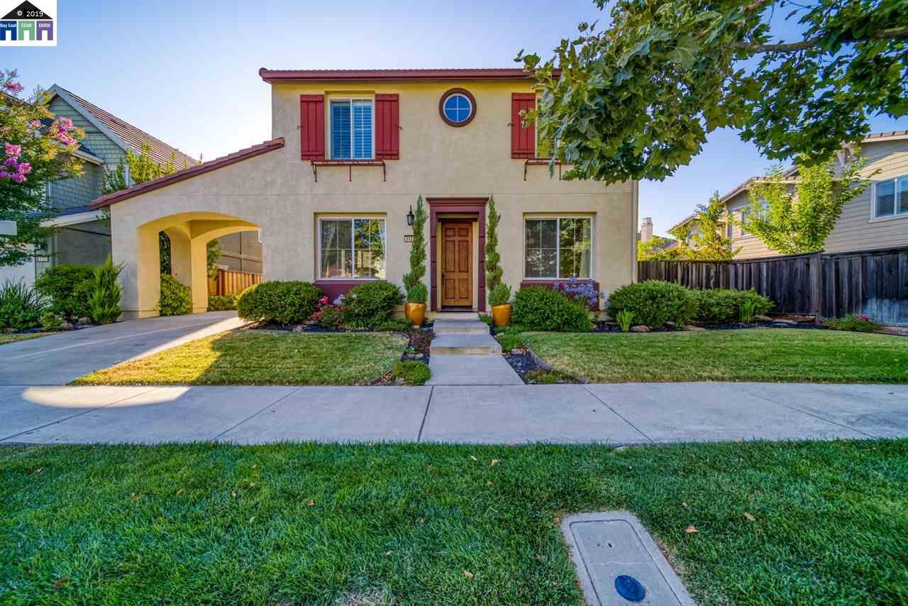 1137 Chancery Way - Photo 1