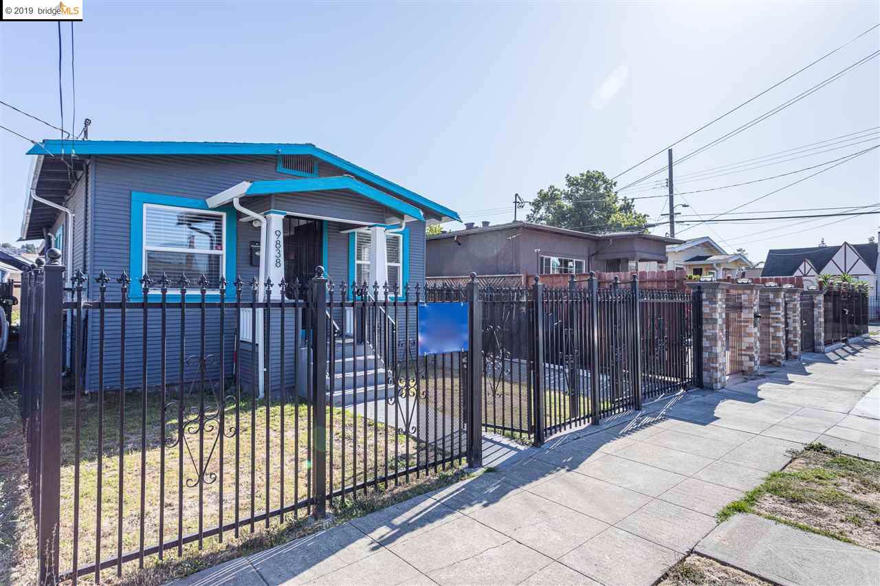 9838 Olive St - Photo 1