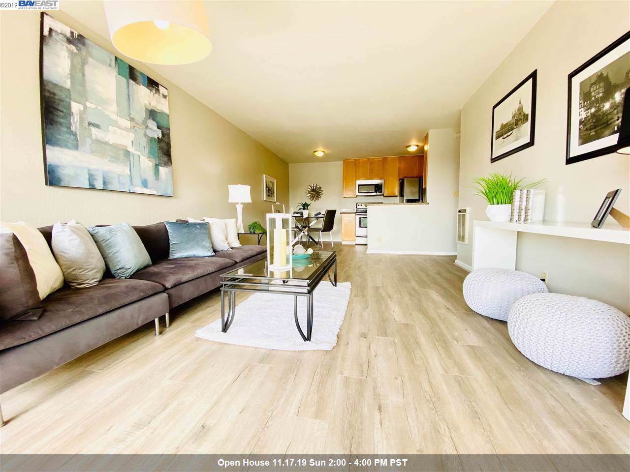 567 Oakland Ave - Photo 1