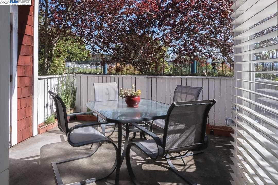 207 Bayside Ct. - Photo 1