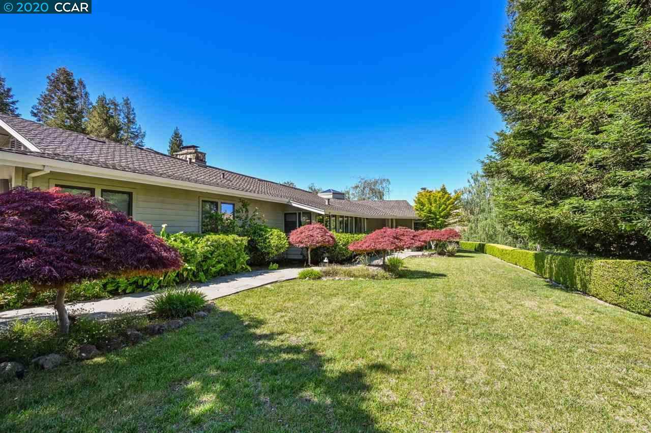 14 Saddleback Ct - Photo 1