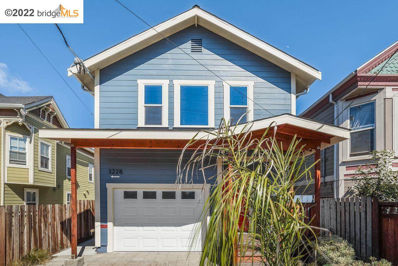 3226 Chestnut St - Photo 1