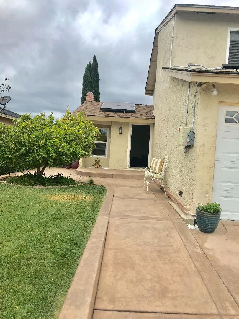 273 Loupe Ct - Photo 1