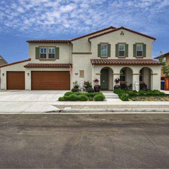 473 Ridgewood Ct - Photo 1