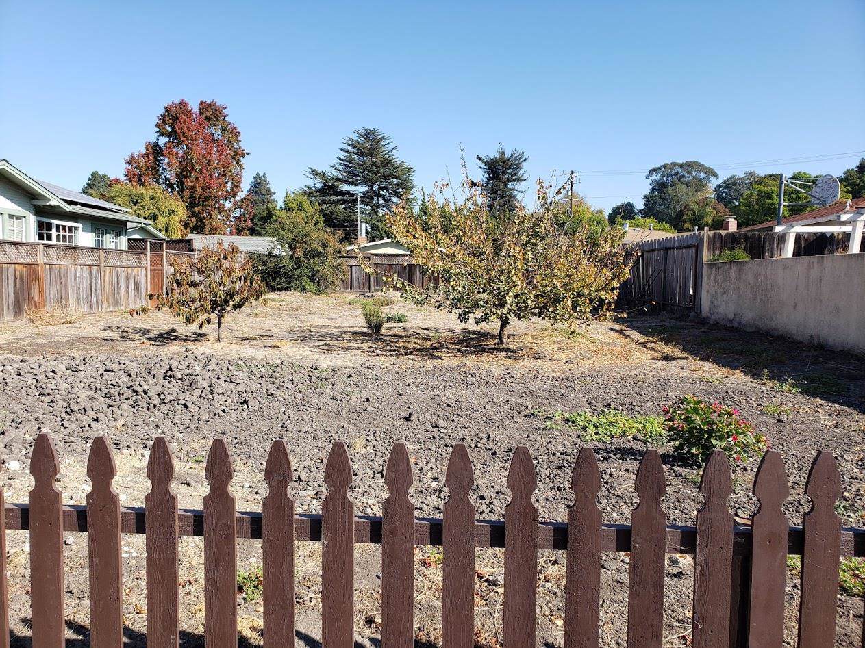 116 Curtis St - Photo 1