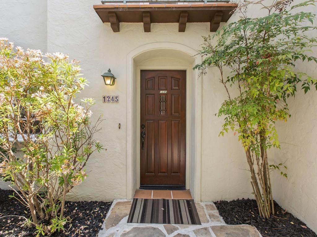 1245 Alma St - Photo 1