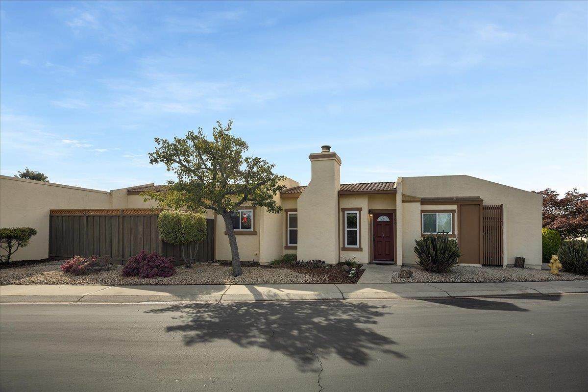 708 Birch Dr - Photo 1