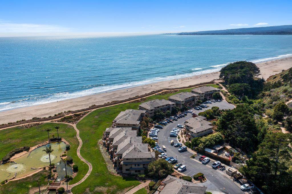 449 Seascape Resort Dr - Photo 1