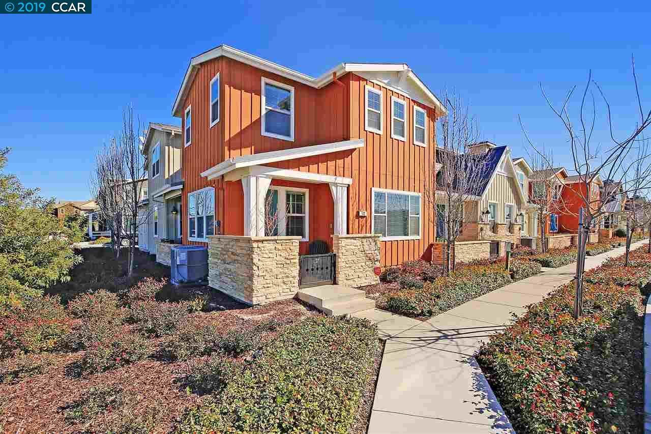 502 Sandalwood Drive - Photo 1