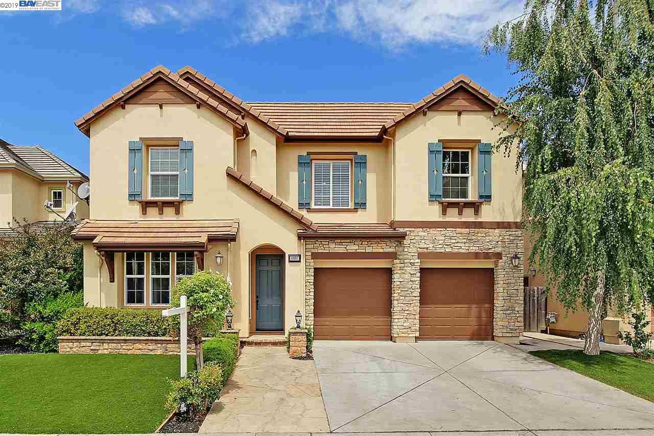 4497 Niland St - Photo 1