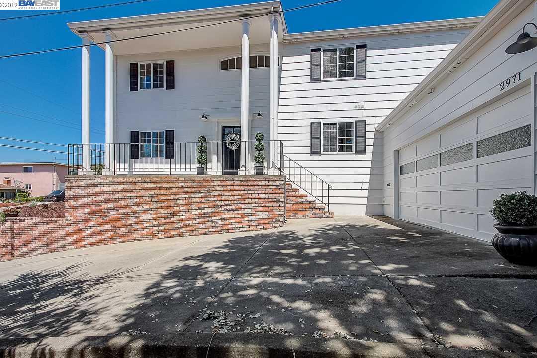 2971 Pickford Way - Photo 1
