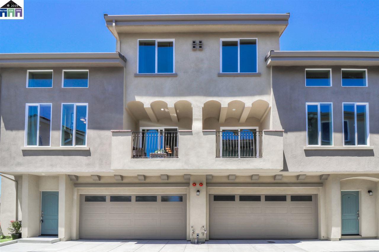 805 Estancia Common - Photo 1