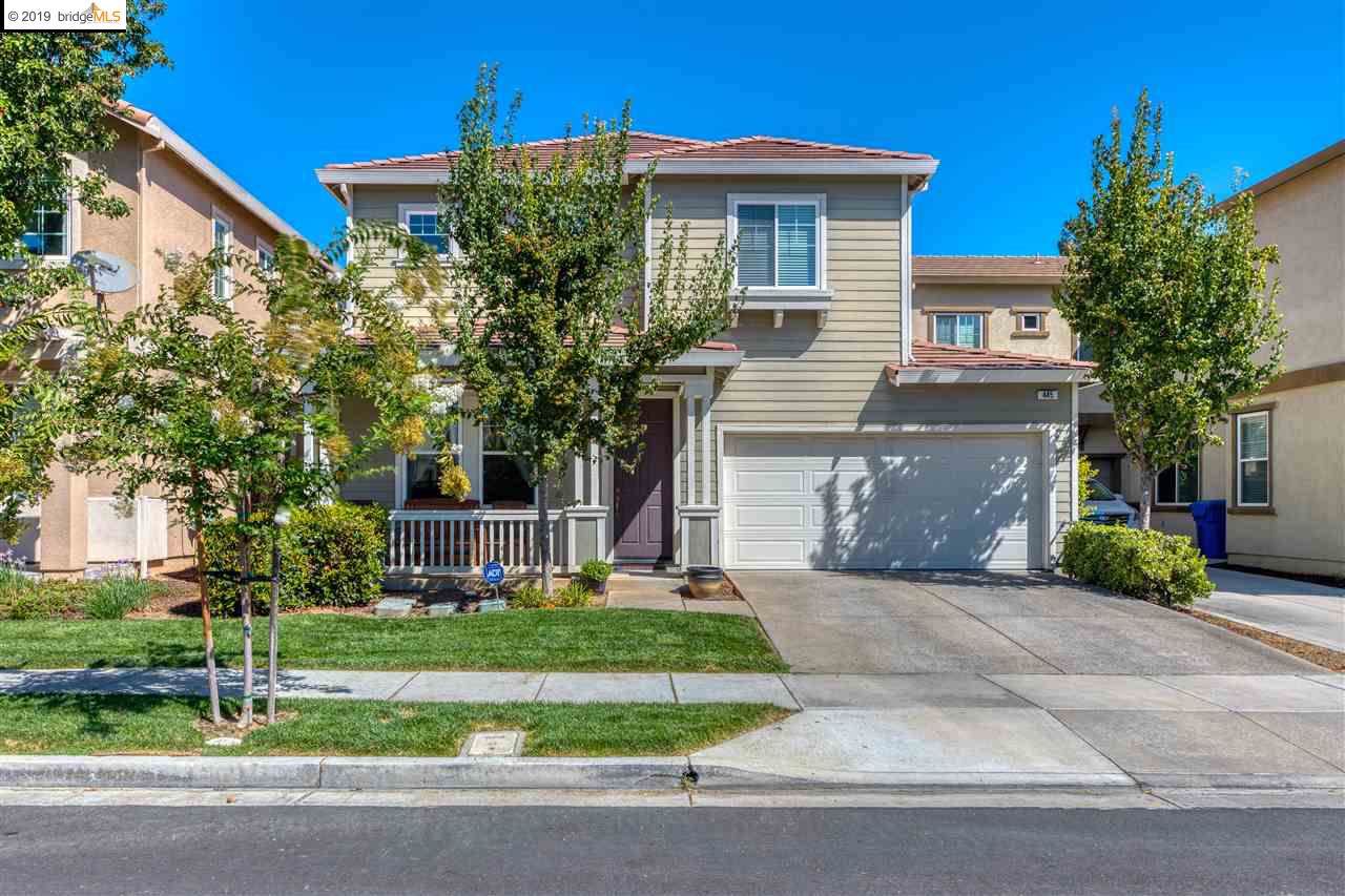 445 Silverwood St - Photo 1