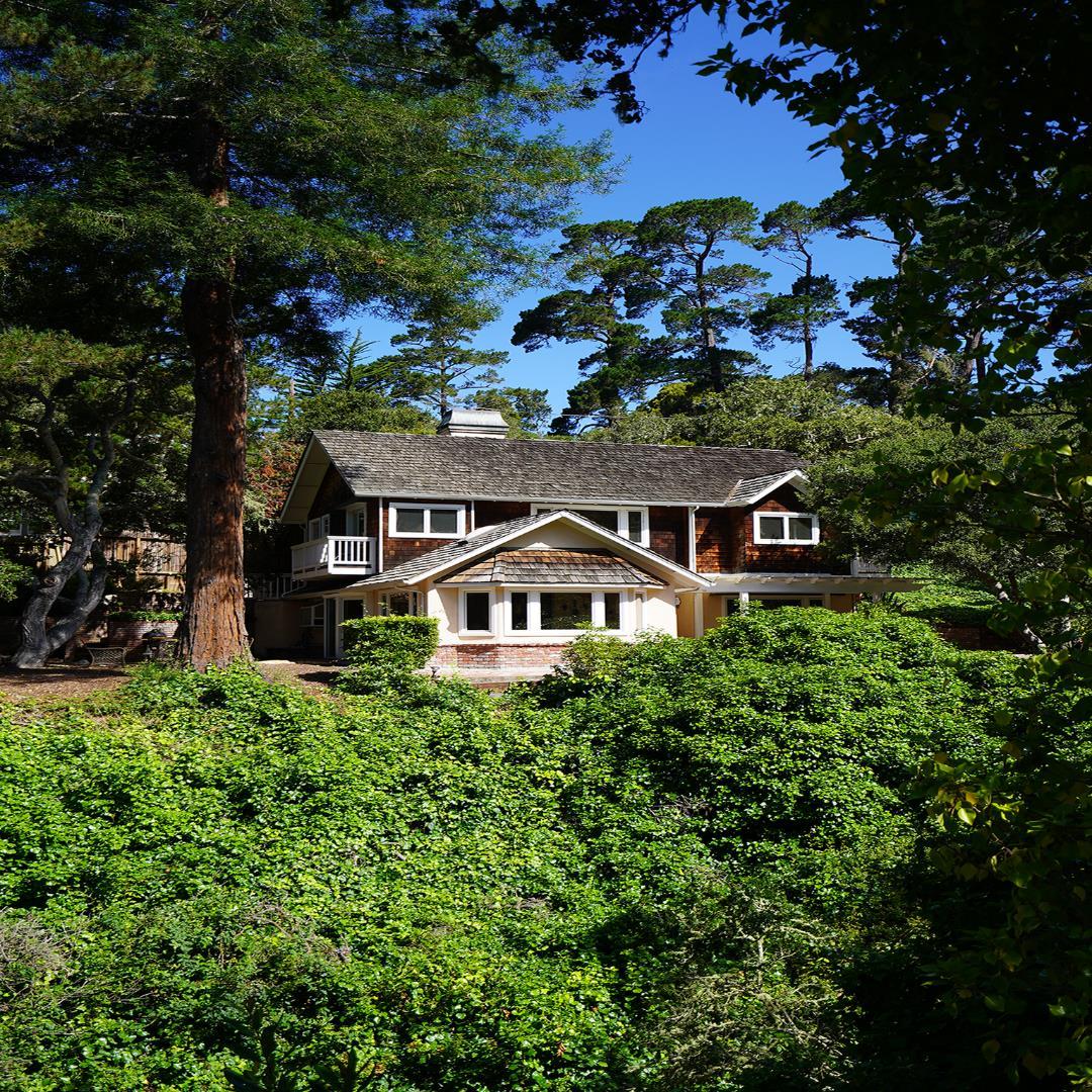 3142 8th Ave - Photo 1